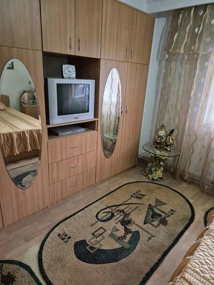 3 camere Exercitiu Teilor parter 78mp balcon 103000euro - 10