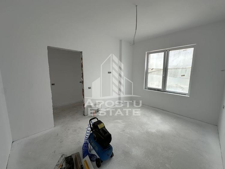 Duplex cu 5 camere si 2 bai, despartit prin camera tehnica in Ghiroda. - 12
