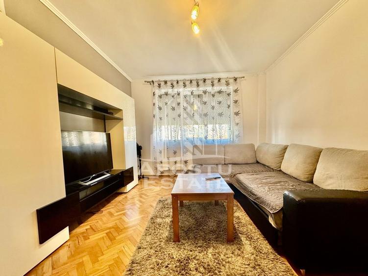 Apartament 3 camere, 75 mp utili, Central - 1