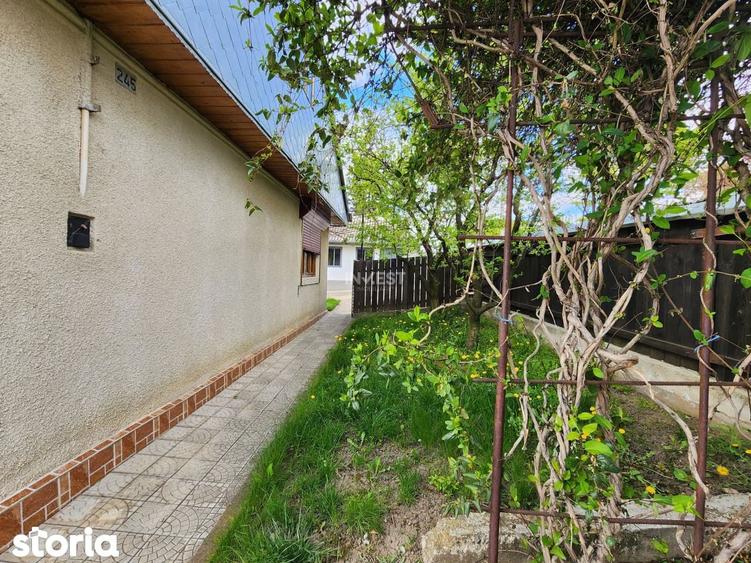 CASA INDIVIDUALA , 140 MP UTILI , 2100 MP TEREN ZONA PODUL ILOAIEI-SAT - 18