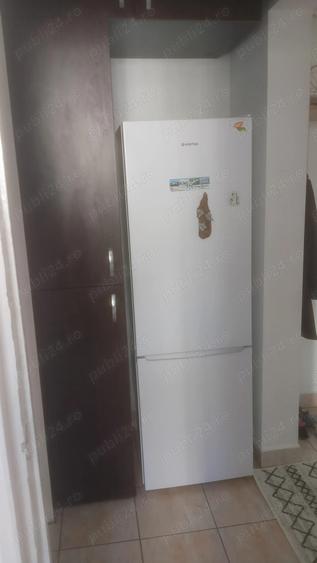 Inchiriez apartament 2 camere decomandate Ia?i Podul Ro? 5 minute de faculta?i, - 4