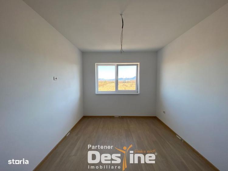 Studio 50 mp, etaj intermediar, cu balcon si loc de parcare, situat in - 6