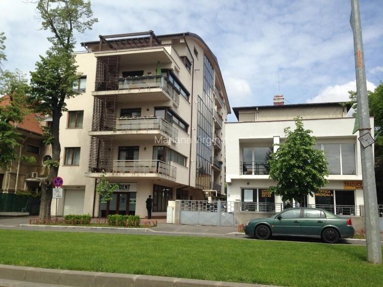 Domenii - A. Constantinescu - direct proprietar Domenii - A. Constantinescu - direct proprietar
