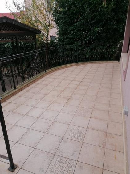 Ovidiu Vile ( Sud), vila P+1, 5 camere - 5