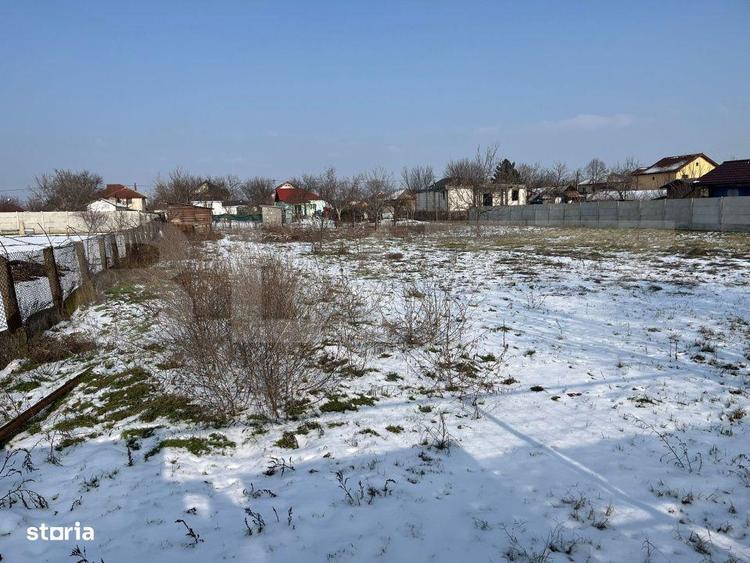 Teren intravilan 1.500 mp, deschidere 27 m, Com. Malu Mare - 3