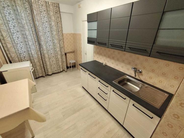 Central |  3 camere | Decomandat | Centrala Proprie. - 1