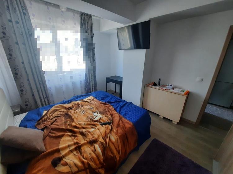 Apartament cu 2 camere decomandat, etajul 2/5, zona Nicolina - 5