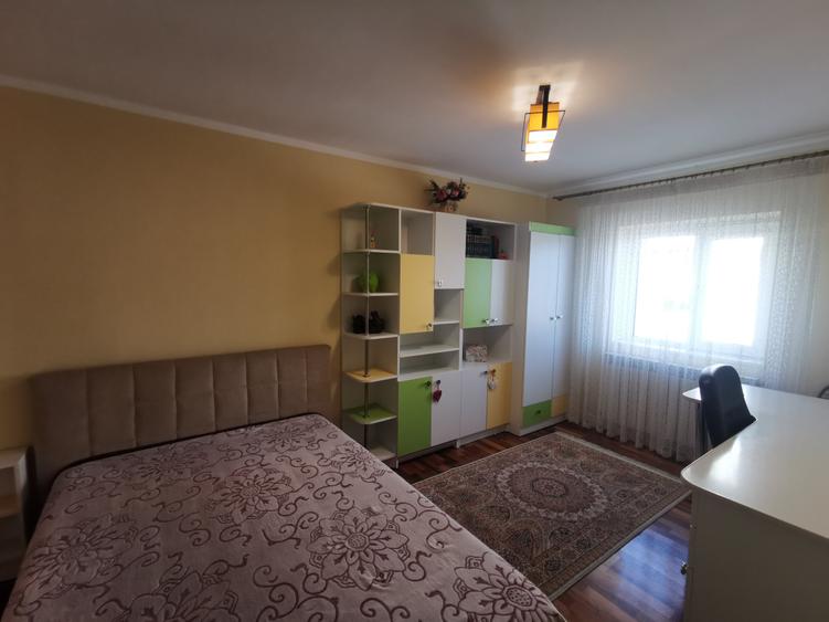 Apartament cu 3 camere renovat, in Stejari - 7