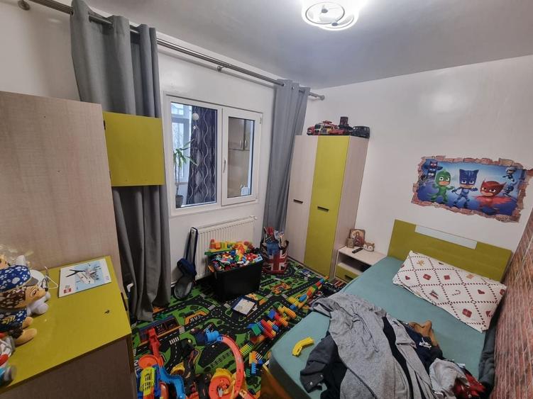 Aurel vlaicu-apartament 4 camere decomandat - 15