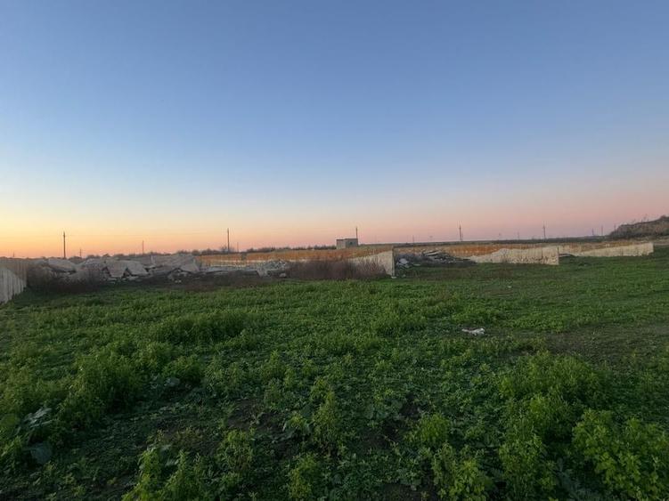 NISIPARI TEREN INTRAVILAN DESCHIDERE 90 ML PRET 600.000 EURO - 2