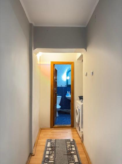 Vând apartament  - 8