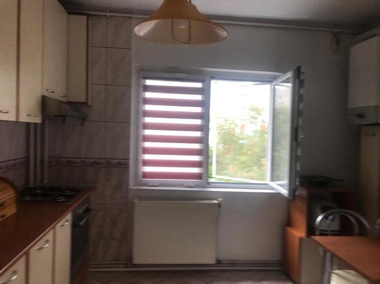 Apartament 3 camere | 13 Septembrie | Centrala proprie | Parcare - 13