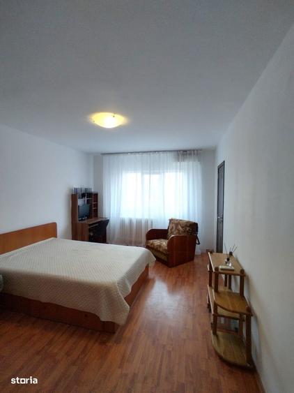 Garsoniera luminoasa, renovata ideala pentru o persoana sau cuplu - 4