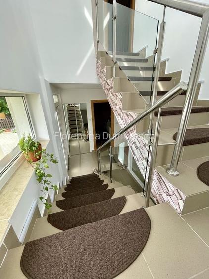 Casă cu 4 camere în Tunari Casă cu 4 camere în Tunari