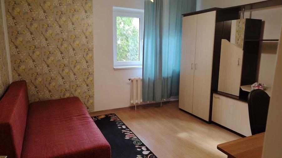 Inchiriez garsoniera decomandat situata pe str Erofte Grigore cartier Iosia.Pret 1300 lei cu garantie. - 2