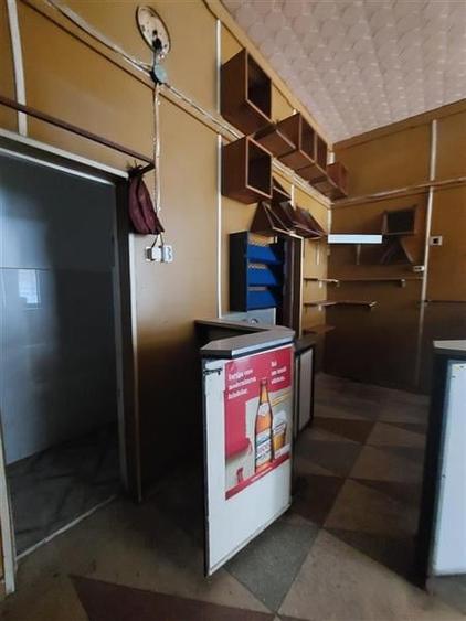 SPATIU COMERCIAL DE VANZARE IN SLANIC MOLDOVA - 5