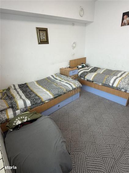 Apartament 3 camere cu balcon zona Terezian - 2