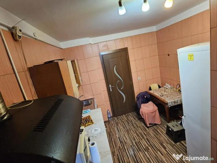 Blv BUCURESTI - decomandat |57 mp utili | Vedere bulevard - 11