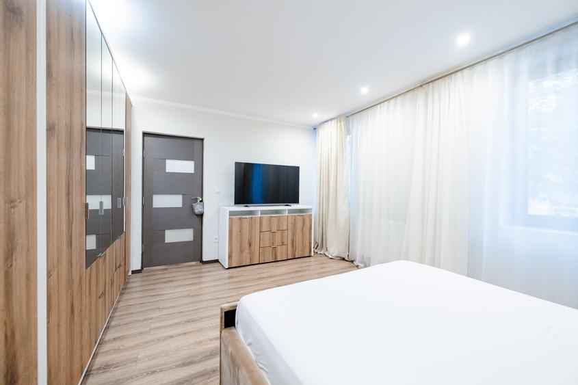 Apartament deosebit 3 camere, etaj 1, termoteca - central - 5