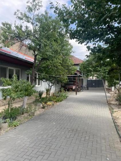 Vand casa , str.Teiului , utilata si mobilata ^ la cheie ^ - 10