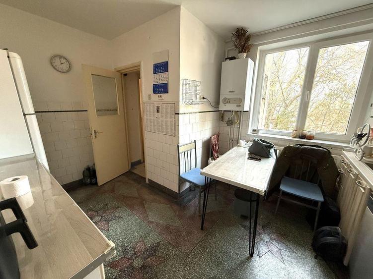 Apartament cu 4 camere Piata Garii etajul 2/4 - 5