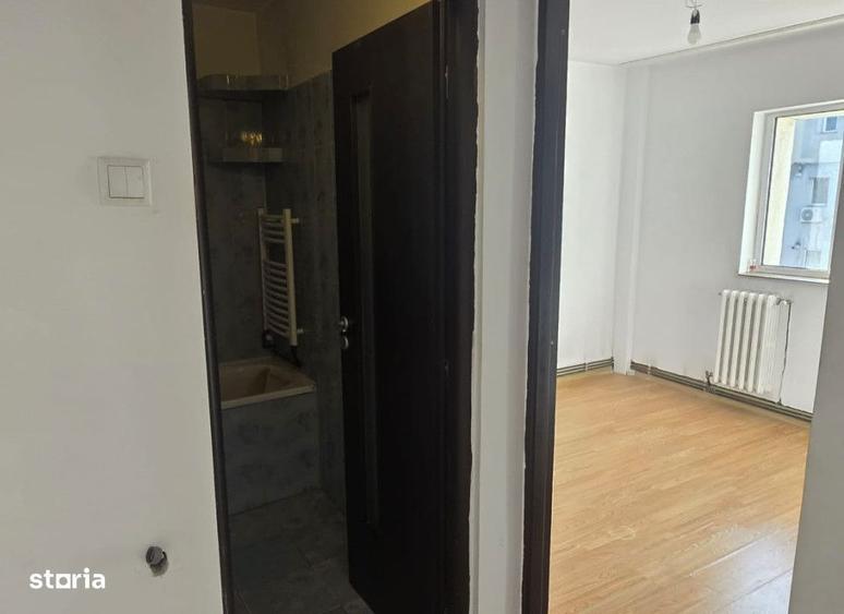 Apartament 2 camere Baza 3 , 41 metri, etaj 3 Cod:161777 - 3