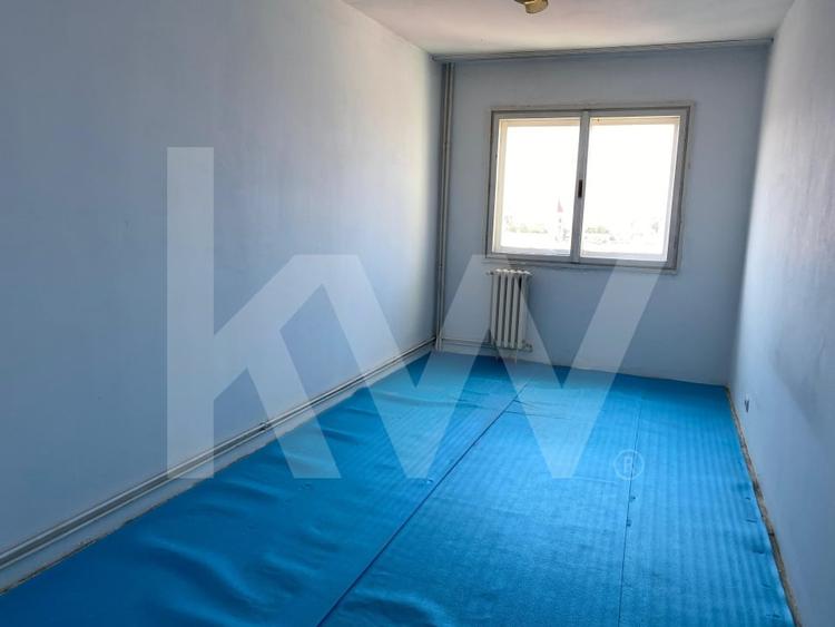 Apartament de vanzare 4 camere - 7