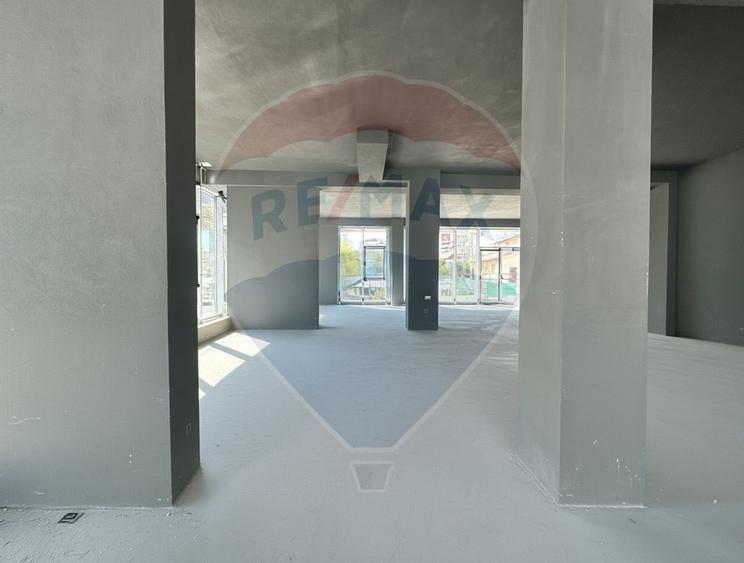 Spatiu comercial de 250mp de inchiriat in zona Alba Iulia - 3