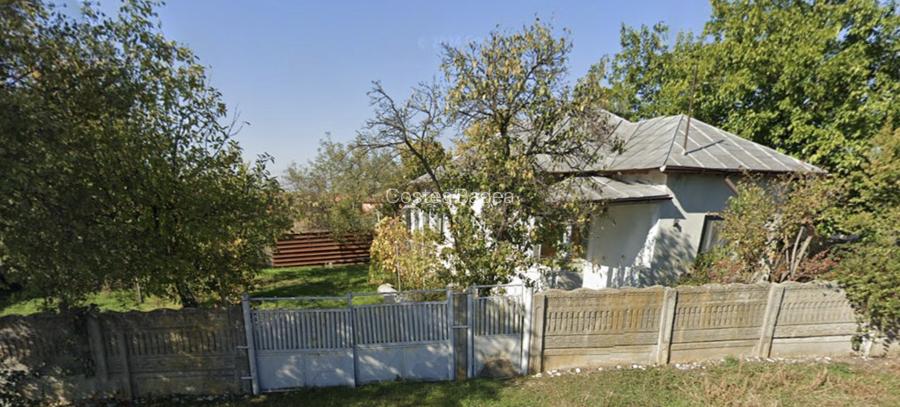 Casa cu teren aferent 1112mp in satul Turia