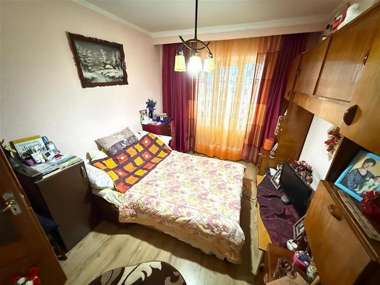 APARTAMENT 2 CAMRERE, BD UNIRII - 4