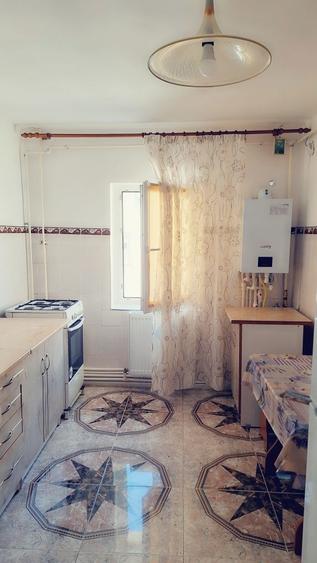 Inchiriez apartament 2 camere - 5