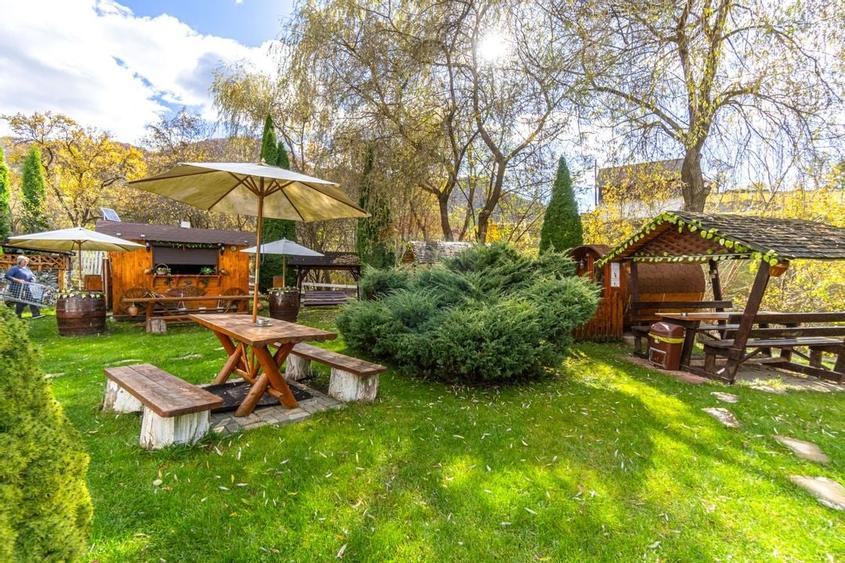 Pensiunea Scarisoara - Refugiul din Inima Rucarului | Comision 0% - 4