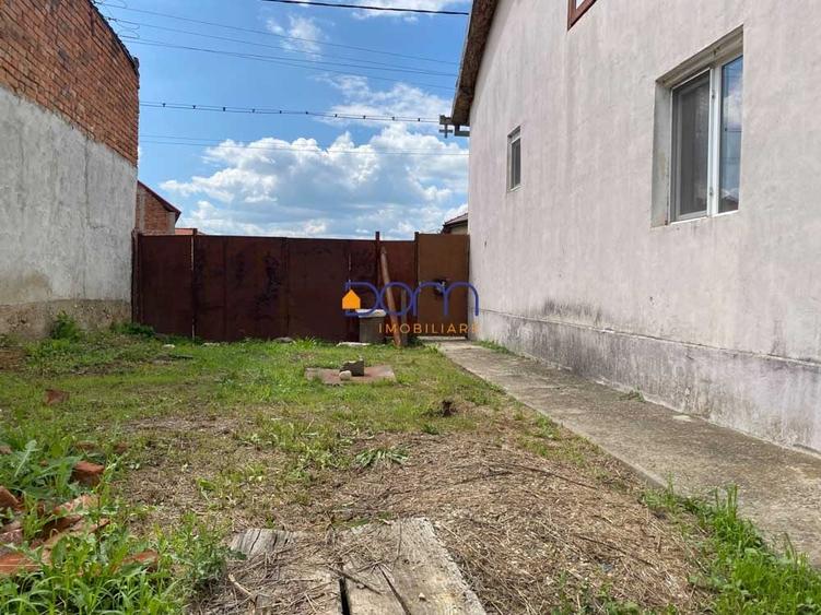 Casă individuală cu 3 camere cu Teren 254 Mp în Nord