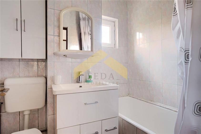 Apartament cu 2 camere decomandat în Aurel Vlaicu