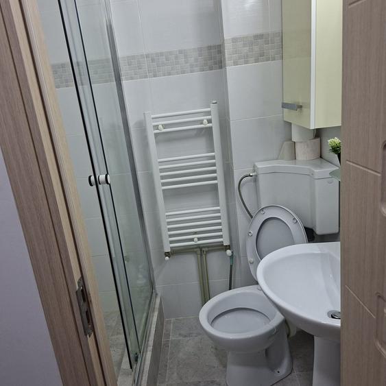 Garsonieră decomandată în Uiasca