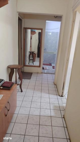 cv 184 Bd.Republicii, apartament 2 camere decomadat , etaj I - 6