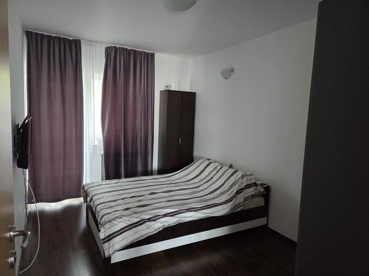 Apartament cu 2 camere decomandat în Florești