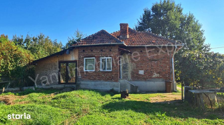 Casă cu 3 camere cu Teren 1989 Mp în Băiculești