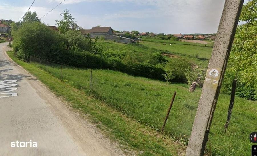 Teren de 3467 mp, în Drăgești