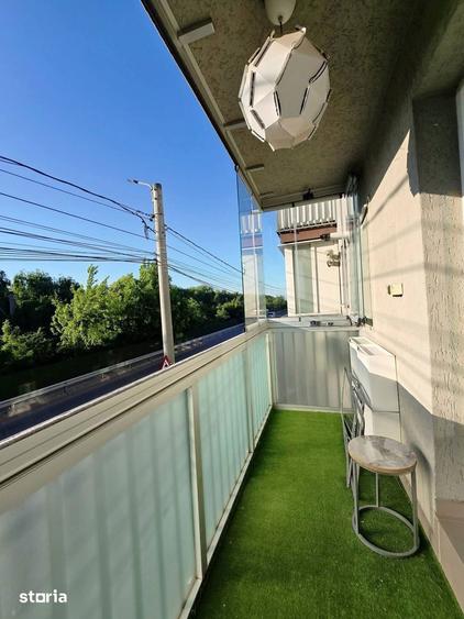 Apartament cu 3 camere decomandat în Dobroești