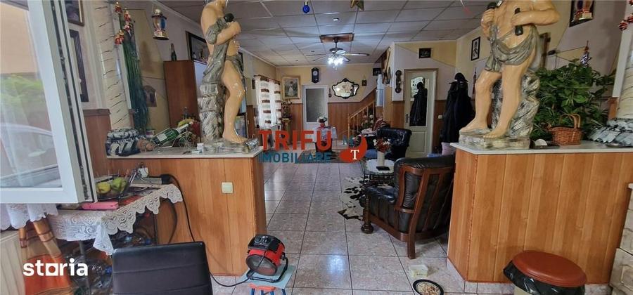 Casă cu 5 camere cu Teren 300 Mp în Central