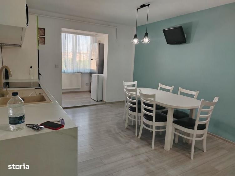 Apartament cu 2 camere decomandat în Republicii