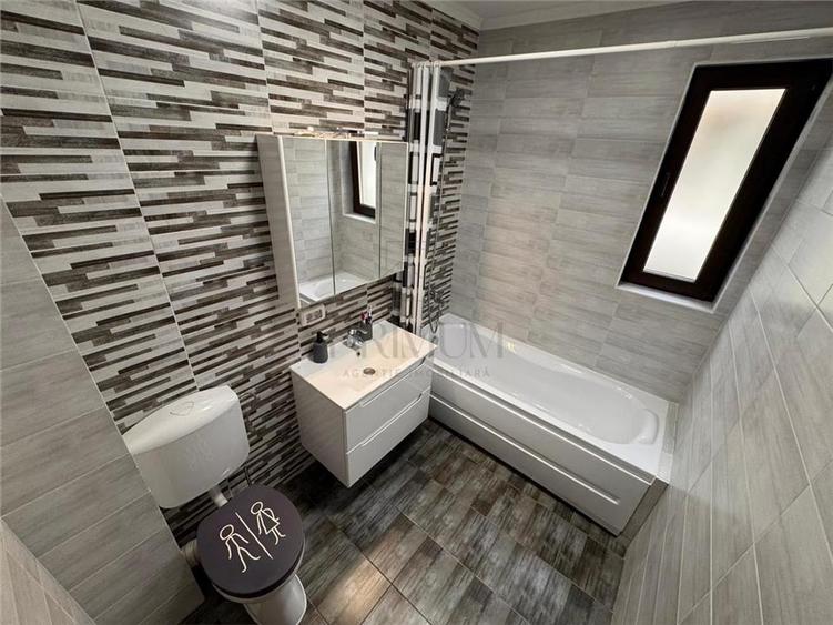 Apartament cu 3 camere decomandat în Giroc