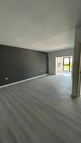 Apartament cu 2 camere semidecomandat în Găgeni