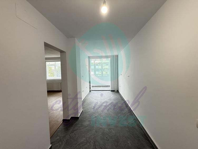 Apartament cu 3 camere semidecomandat în Vatra Luminoasă