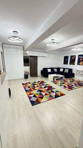 Apartament cu 3 camere decomandat în Bariera Vâlcii