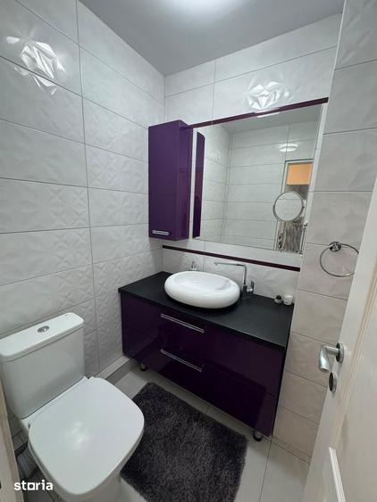 Apartament cu 3 camere în Vitan