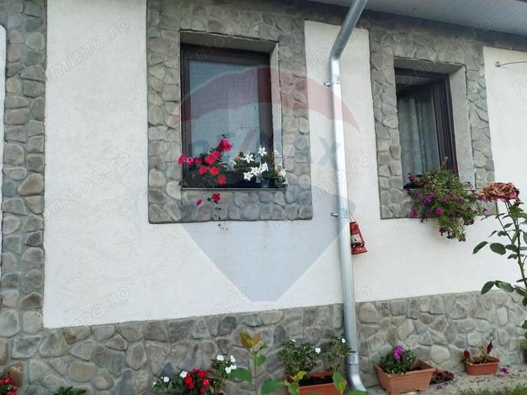 Casa individuala cu teren de 3.414 mp, Comuna Comarna - 4