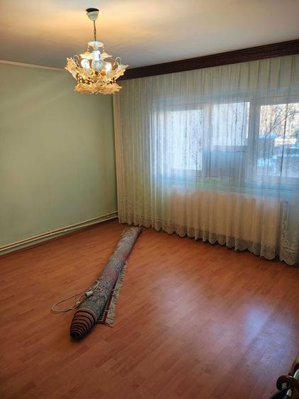 APARTAMENT 3 CAMERE sector 5, str Lt Ilie Campeanu nr 4 - 3