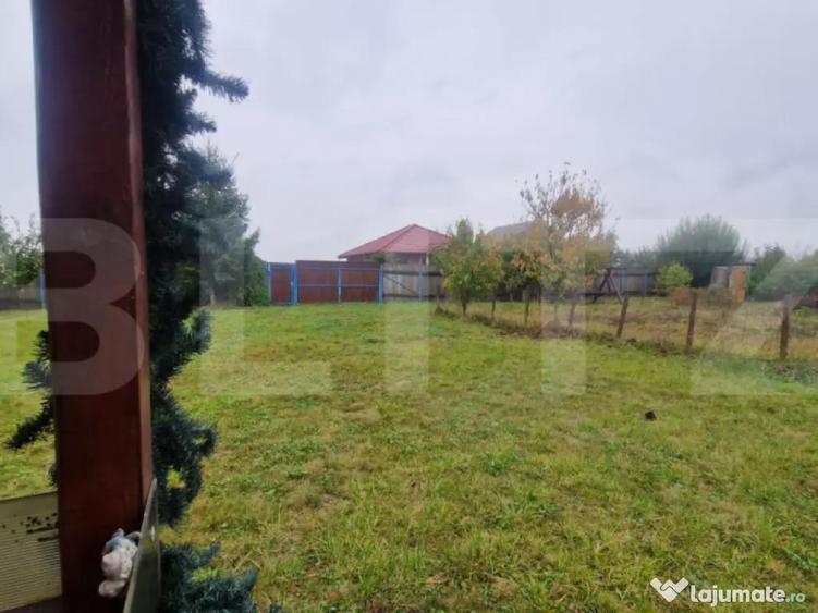 Teren Intravilan Harman cu utilitati , ingradit si casauta d - 2